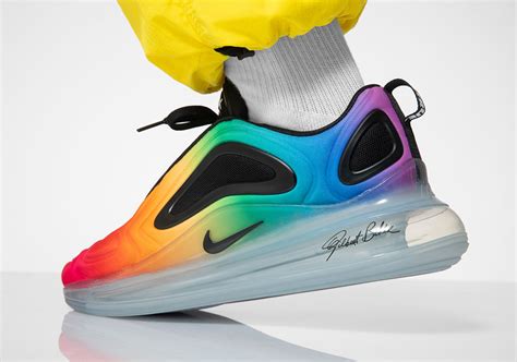 nike air 720 betrue